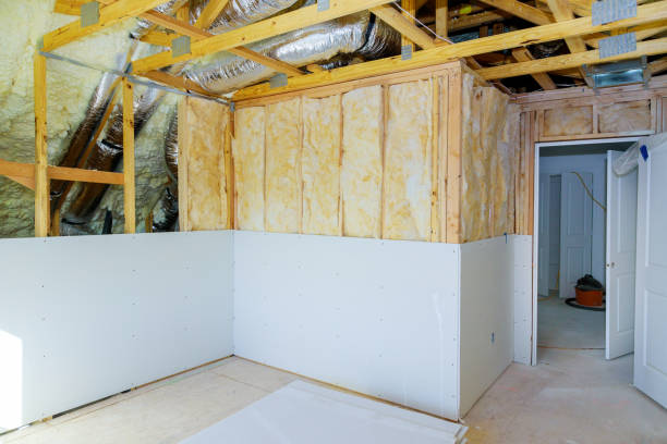 Best Geographic-Specific Insulation Services in Glendale, WI